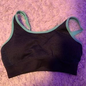Fabletics sports bra